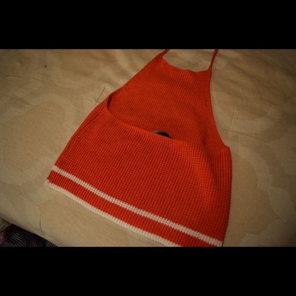 Thrifted Crotchet Backless Top | $1.50 Shipping - Picture 3 of 4